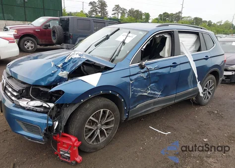 2018 Volkswagen Tiguan 2.0T Se/2.0T Sel из США, поврежденный, VIN 3VV2B7AX9JM020223